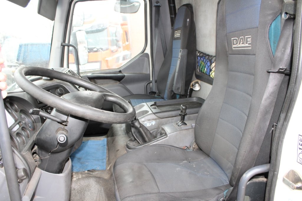 DAF FA LF45.220, SLEEPING BODY, CUMMINS ENGINE