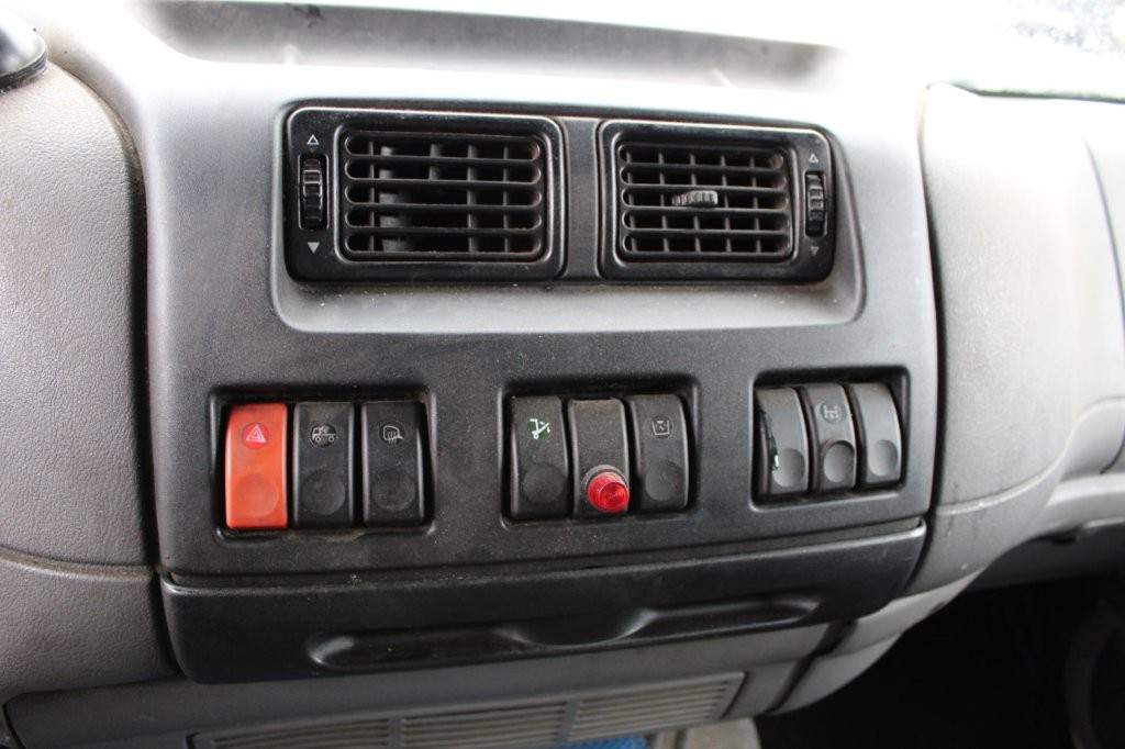 DAF FA LF45.220, SLEEPING BODY, CUMMINS ENGINE