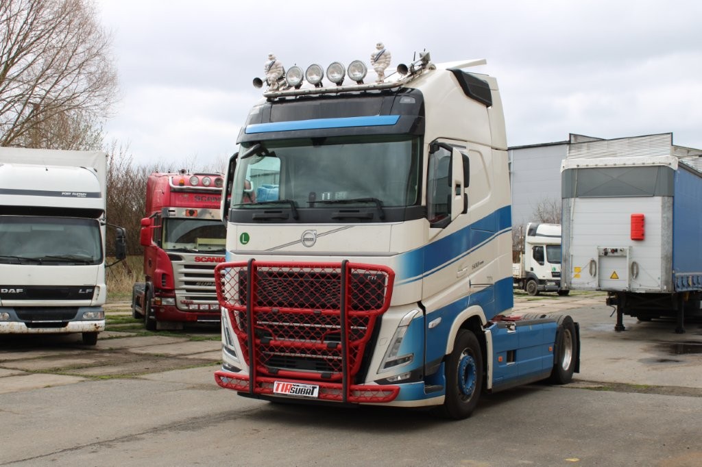 VOLVO FH 500 CAMERA