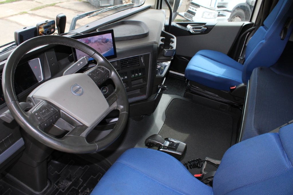 VOLVO FH 500 CAMERA