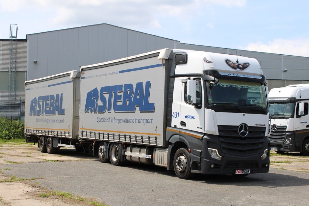 Mercedes-Benz Actros 2542 NAVIGACE + PANAV TVK 18 M (8,20m x 2,4