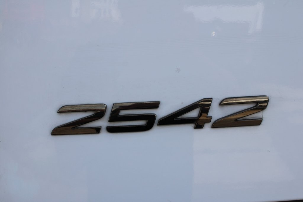 Mercedes-Benz Actros 2542 NAVIGACE + PANAV TVK 18 M (8,20m x 2,4