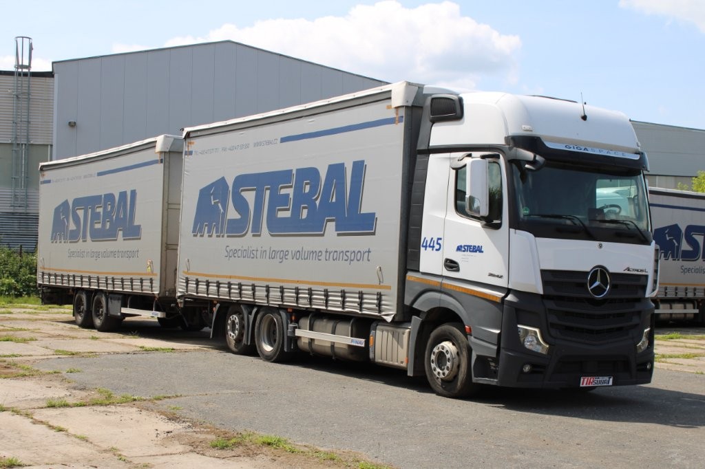 Mercedes-Benz Actros 2542 NAVIGACE + PANAV TVK 18 M (8,20m x 2,4