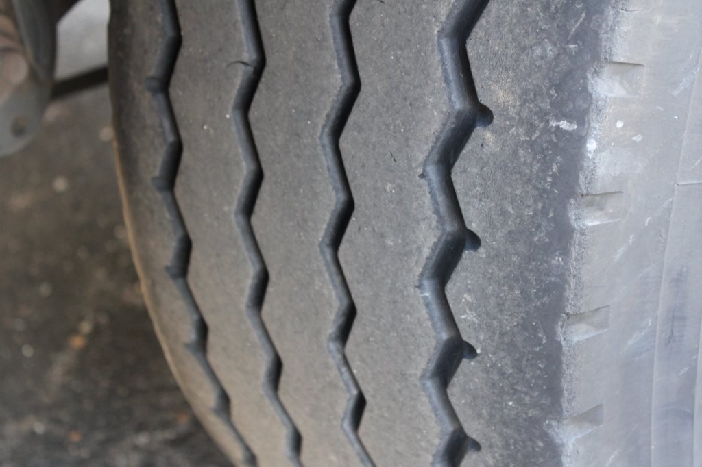 KRONE SD, ZVEDACÍ NÁPRAVA