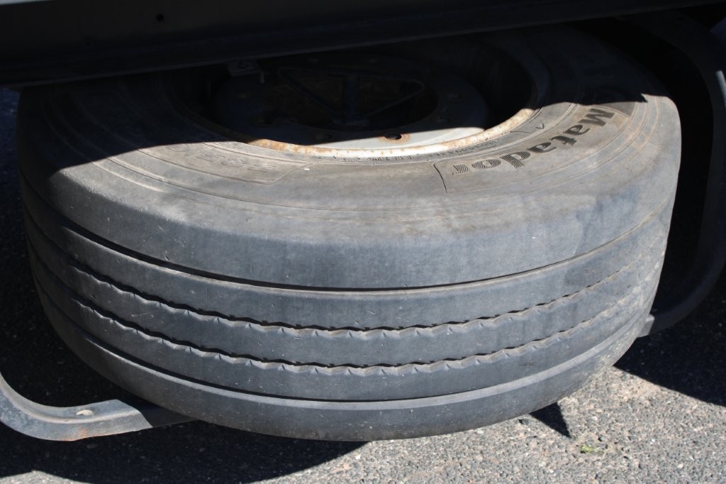 KRONE SD, ZVEDACÍ NÁPRAVA