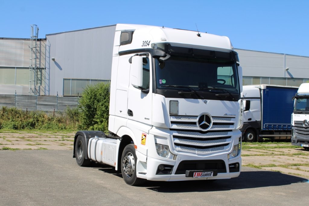 Mercedes-Benz ACTROS 1845