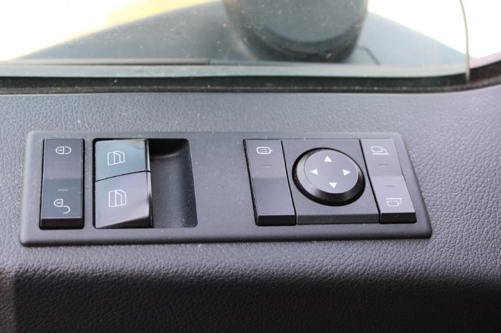 Mercedes-Benz Actros 2542